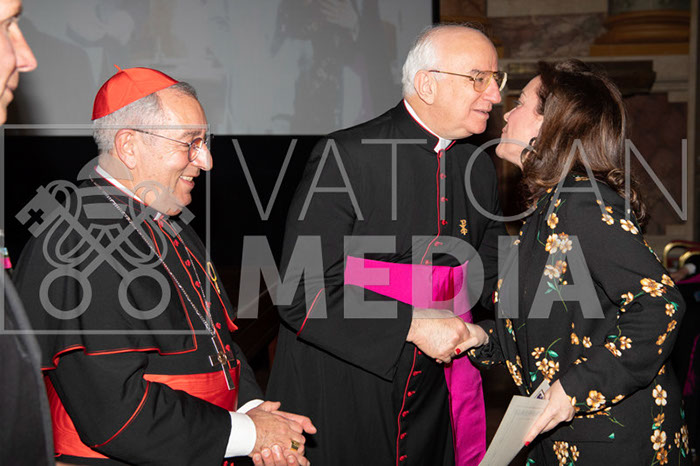 %_tempFileName00438_22022019%