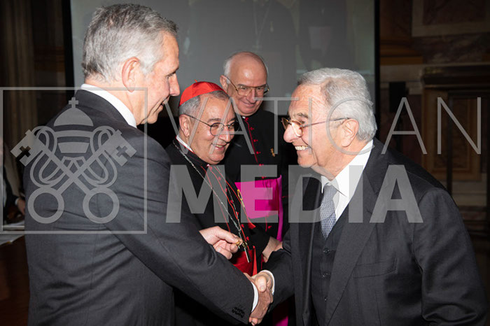 %_tempFileName00569_22022019%