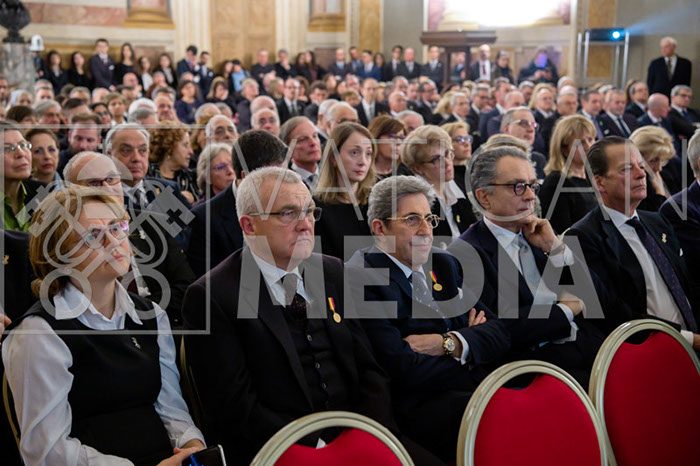 %_tempFileName00984_22022019%