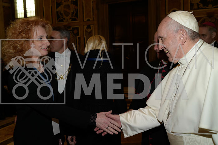 %_tempFileName04004_25022019%