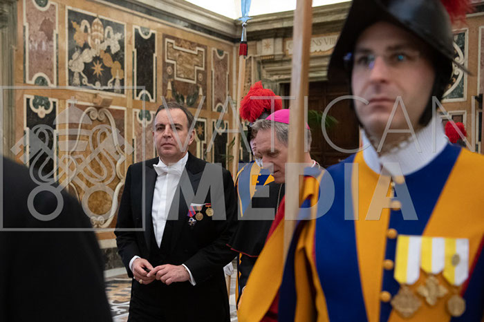 %_tempFileName00056_09032019%