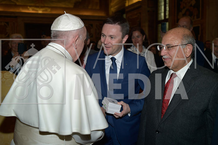 %_tempFileName01880_09032019%