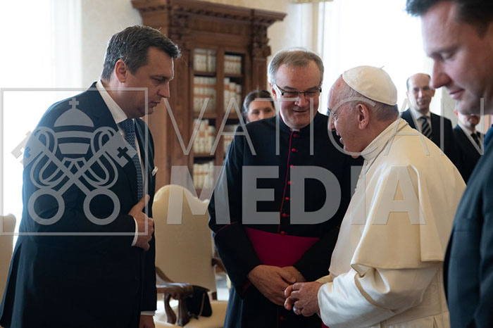 %_tempFileName00378_22032019%