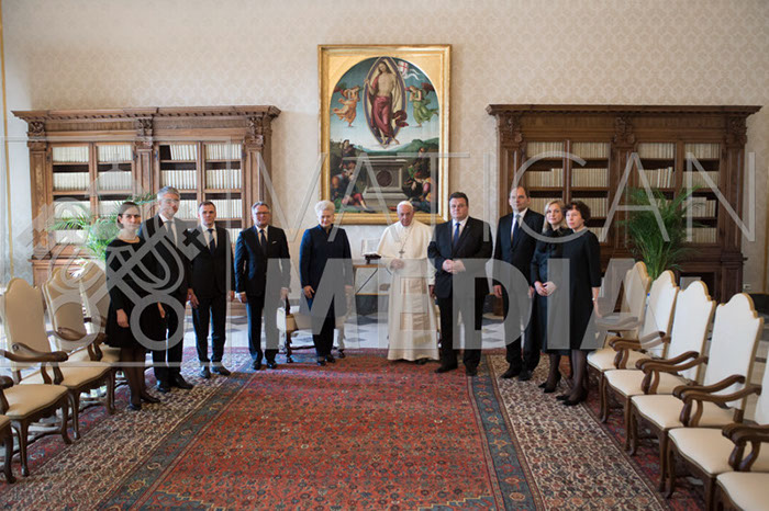 %_tempFileName01240_28032019%