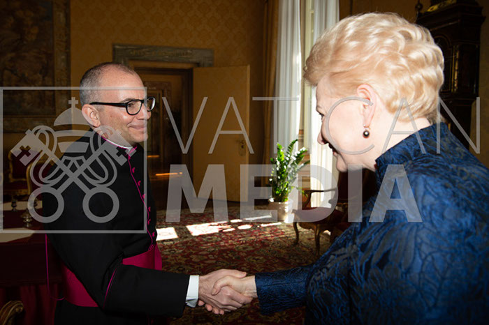 %_tempFileName01371_28032019%