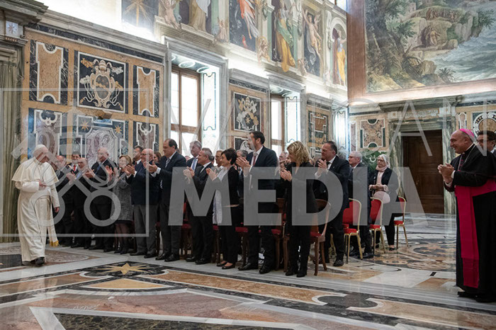 %_tempFileName00398_12042019%