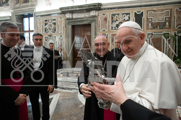 %_tempFileName00519_12042019%