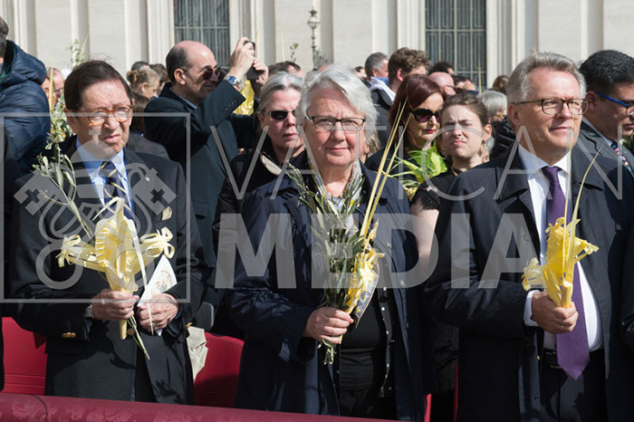 %_tempFileName01953_14042019%