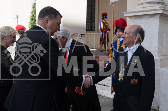 %_tempFileName00013_25042019%