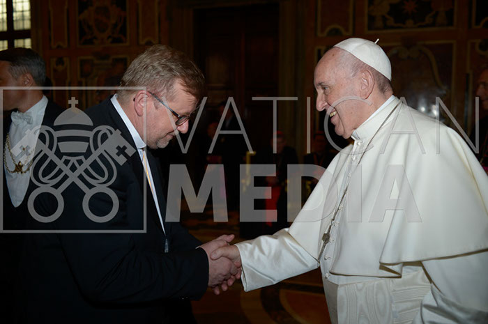 %_tempFileName00327_26042019%