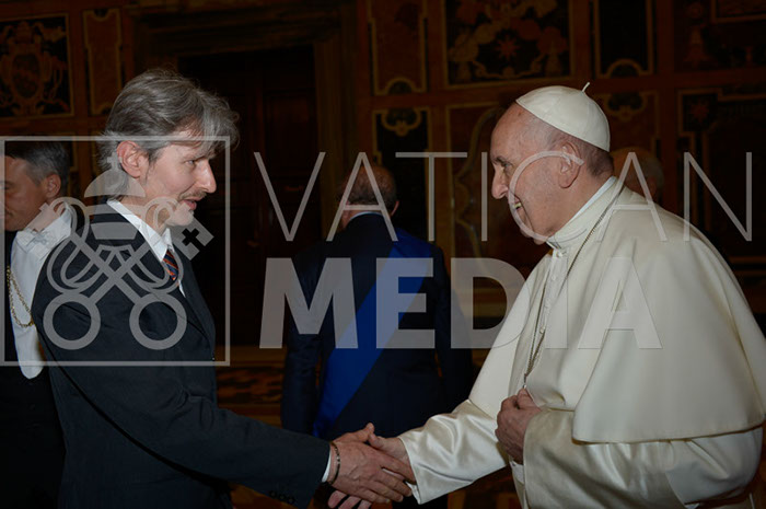 %_tempFileName00983_27042019%