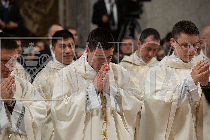 %_tempFileName01943_12052019%