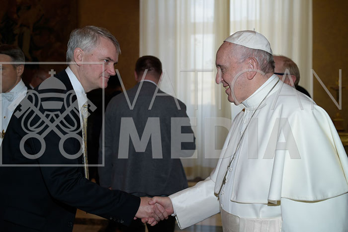 %_tempFileName02664_17052019%