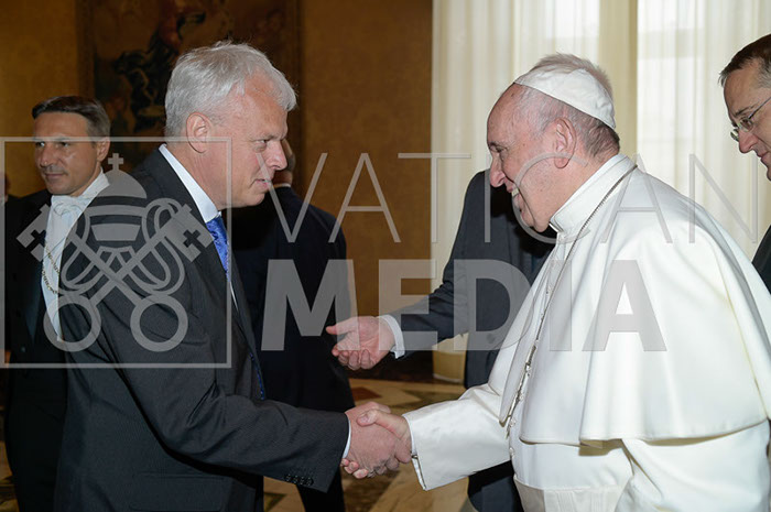 %_tempFileName00433_18052019%