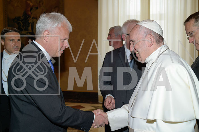 %_tempFileName00438_18052019%