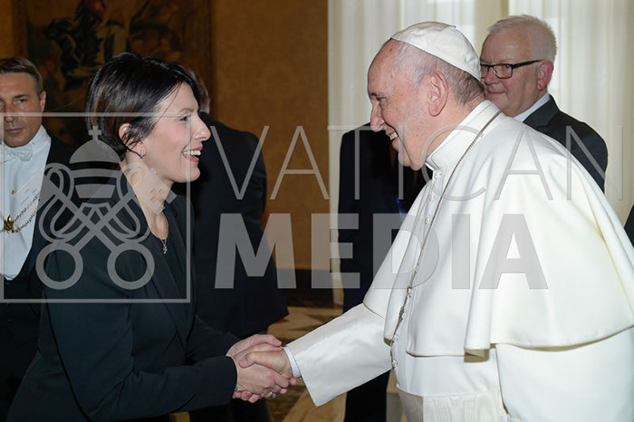 %_tempFileName00734_18052019%