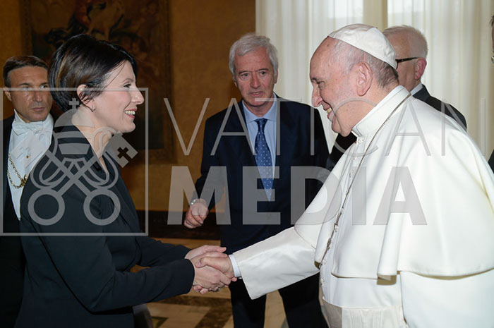 %_tempFileName00737_18052019%