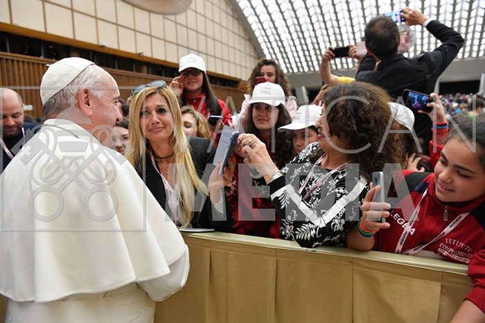 %_tempFileName04343_24052019%