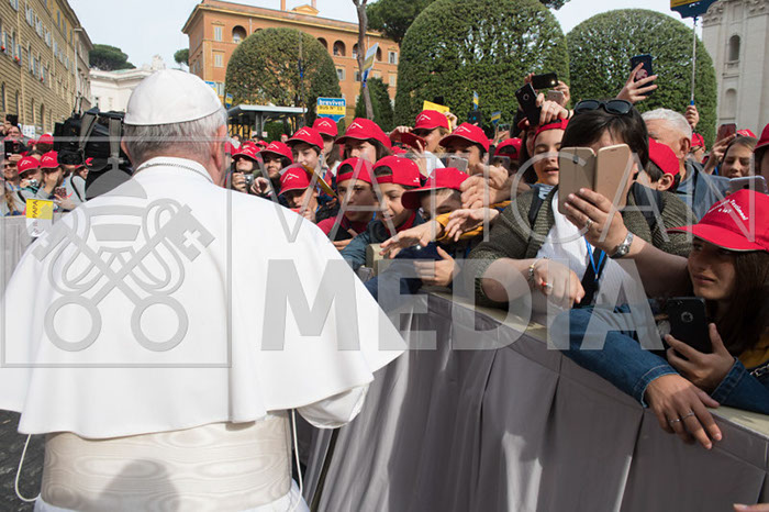 %_tempFileName01037_25052019%