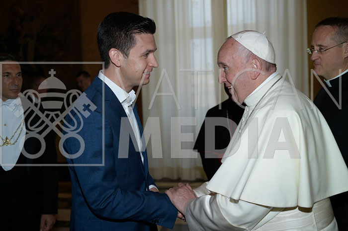 %_tempFileName00472_06062019%