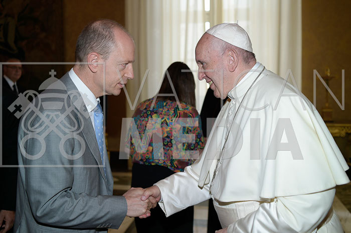 %_tempFileName00422_10062019%