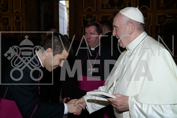 %_tempFileName03380_13062019%