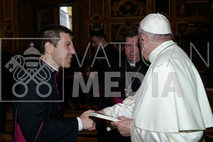 %_tempFileName03383_13062019%