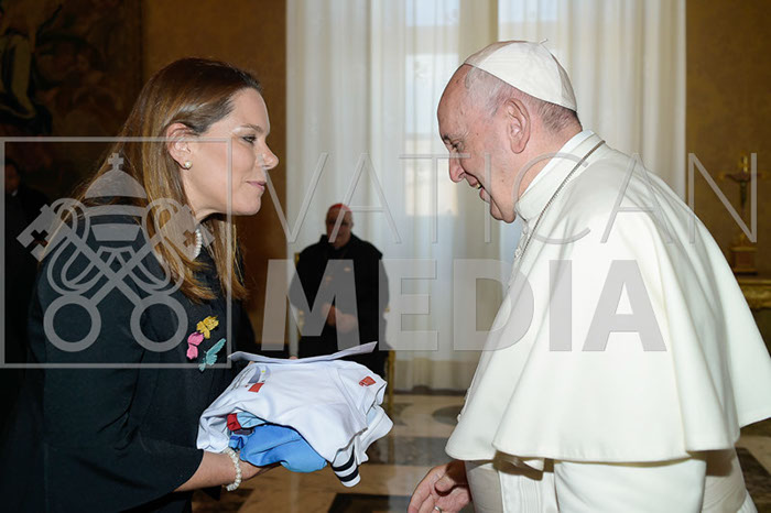 %_tempFileName01272_13062019%