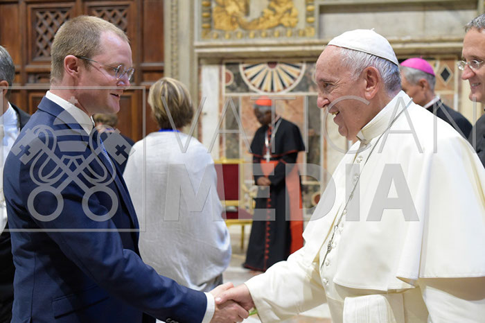 %_tempFileName03533_22062019%