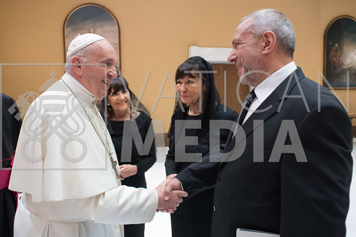 %_tempFileName00035_26062019%