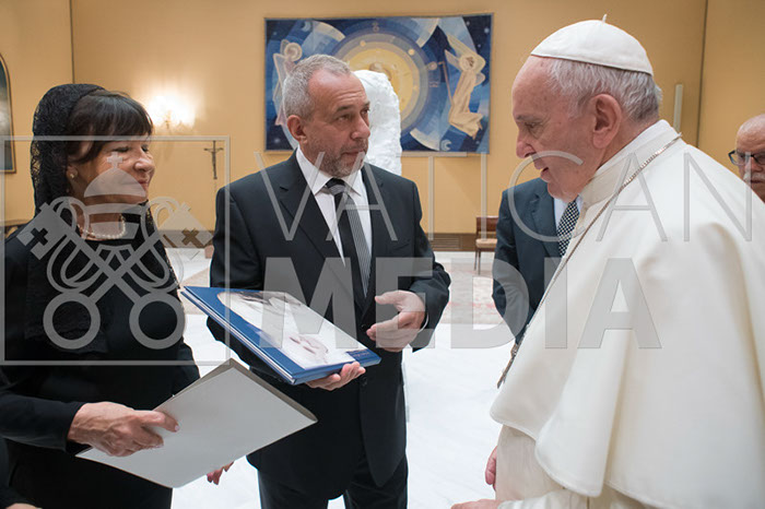 %_tempFileName00122_26062019%