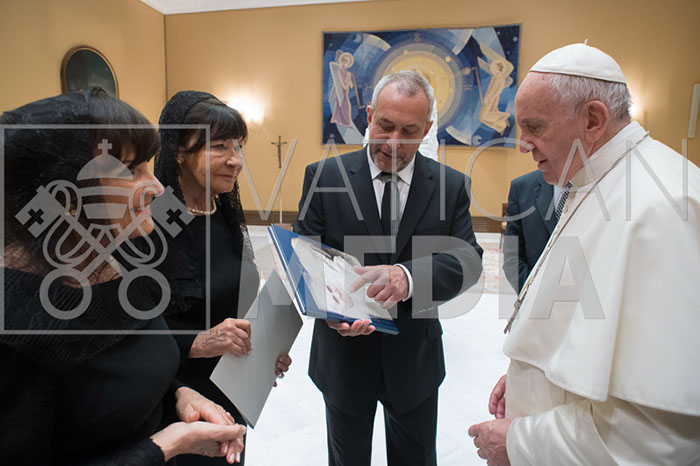 %_tempFileName00125_26062019%