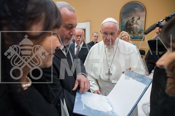 %_tempFileName00128_26062019%