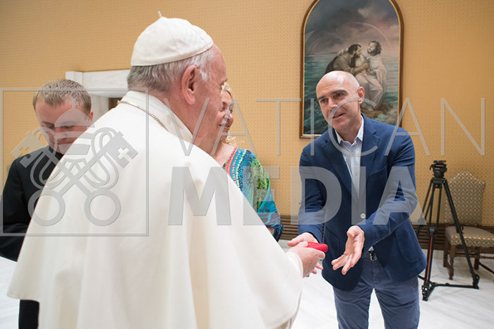 %_tempFileName00169_26062019%