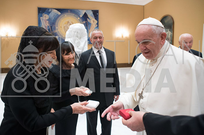 %_tempFileName00177_26062019%