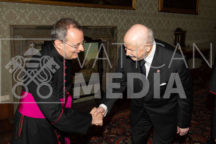 %_tempFileName03463_28062019%