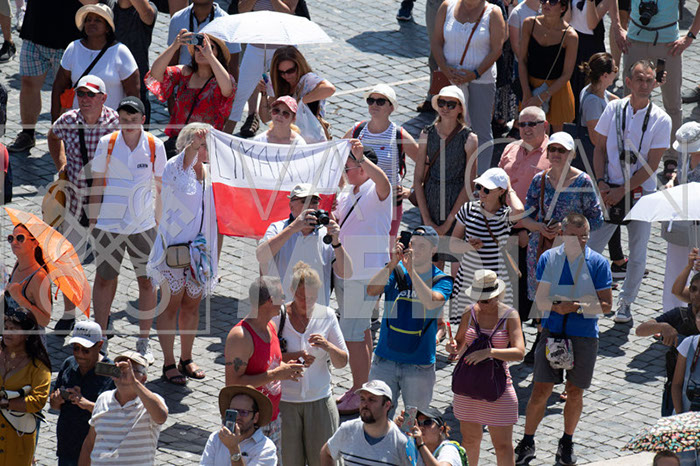 %_tempFileName00015_18082019%