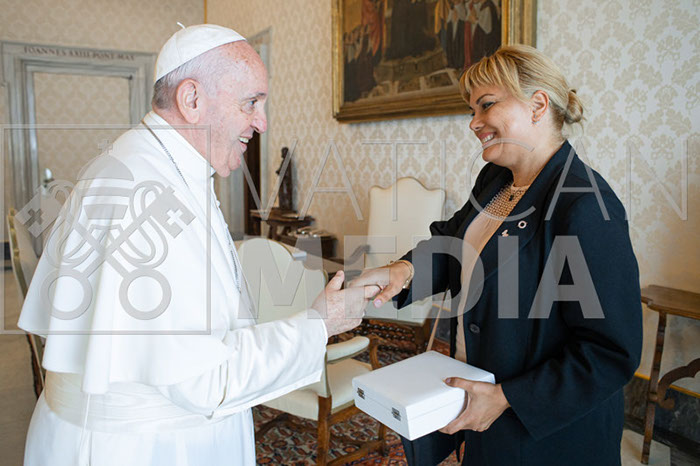 %_tempFileName00592_31082019%