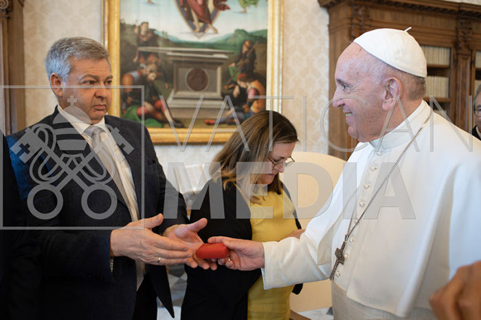 %_tempFileName00698_31082019%