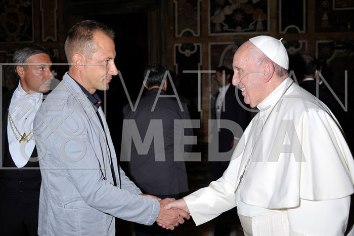 %_tempFileName01633_16092019%