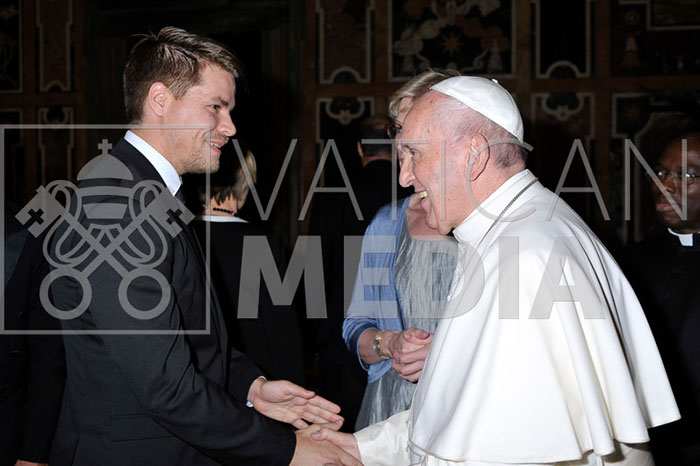 %_tempFileName00637_19092019%