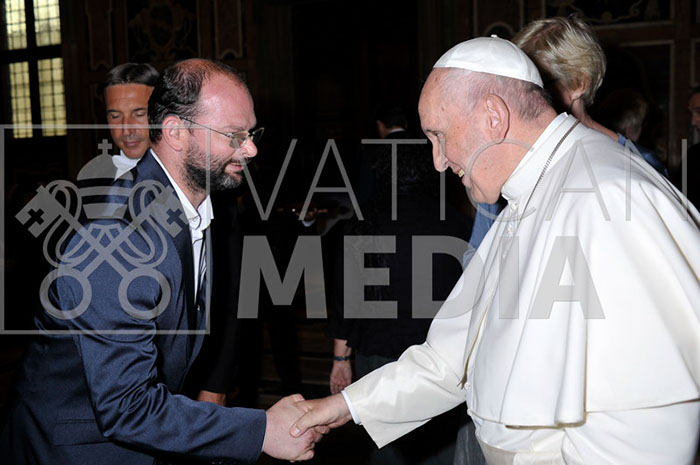 %_tempFileName00663_19092019%