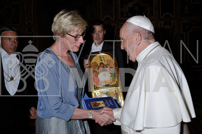 %_tempFileName00734_19092019%