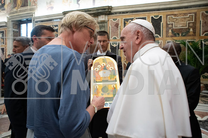 %_tempFileName00744_19092019%