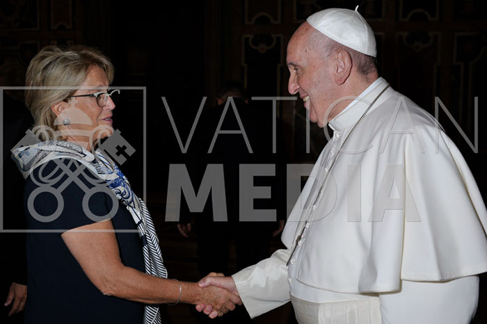 %_tempFileName01904_20092019%