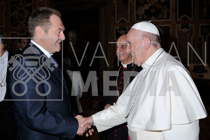 %_tempFileName01562_21092019%