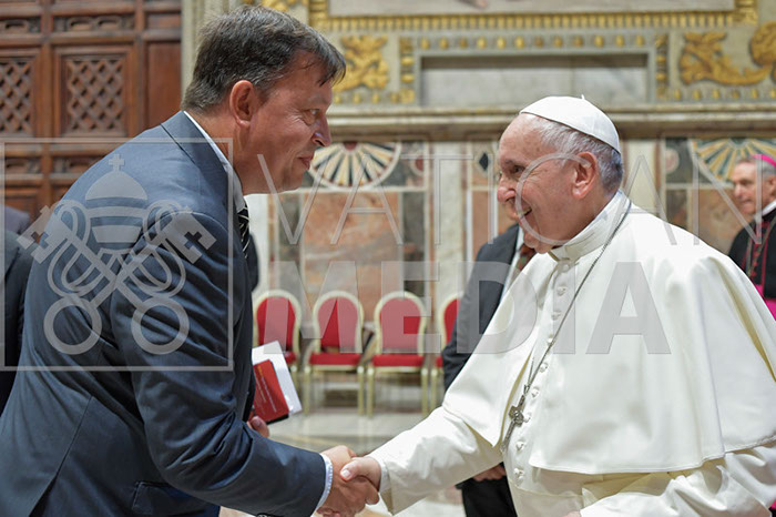 %_tempFileName01327_23092019%