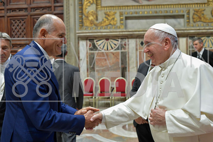 %_tempFileName01437_23092019%