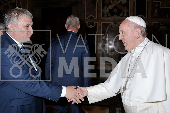 %_tempFileName01983_27092019%