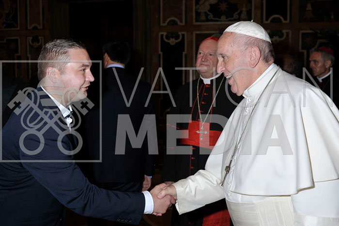 %_tempFileName00878_27092019%